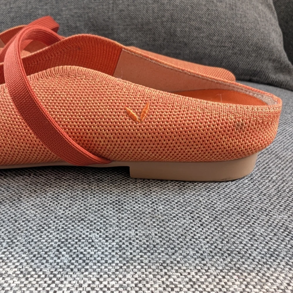 Vivaia Pointed-Toe Mules - Picture 9 of 11